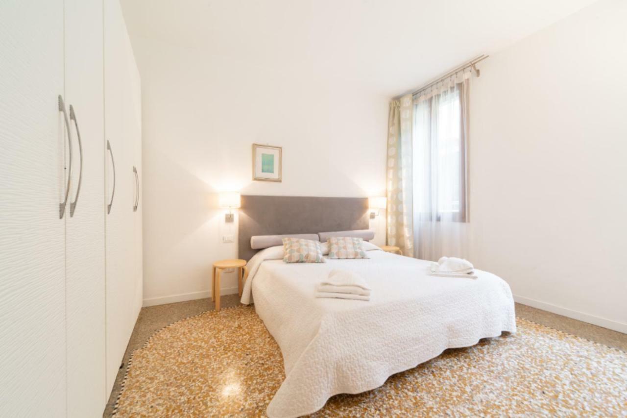 San Martino Apartment Венеция Экстерьер фото