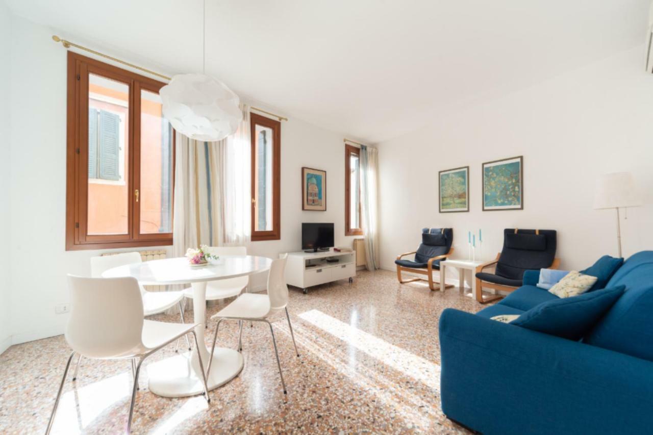 San Martino Apartment Венеция Экстерьер фото